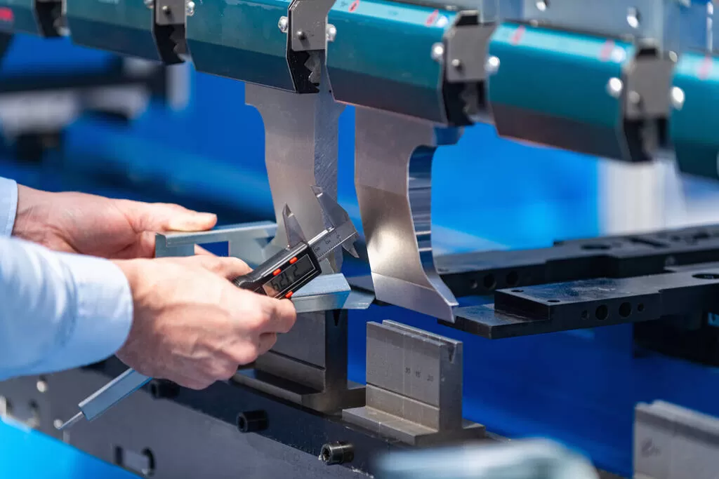 Bending Machine